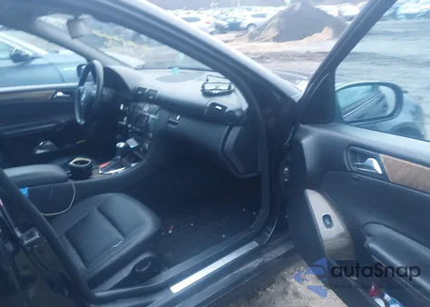 2007 Mercedes-Benz C 230 Sport из США, поврежденный, VIN WDBRF52H87A947909